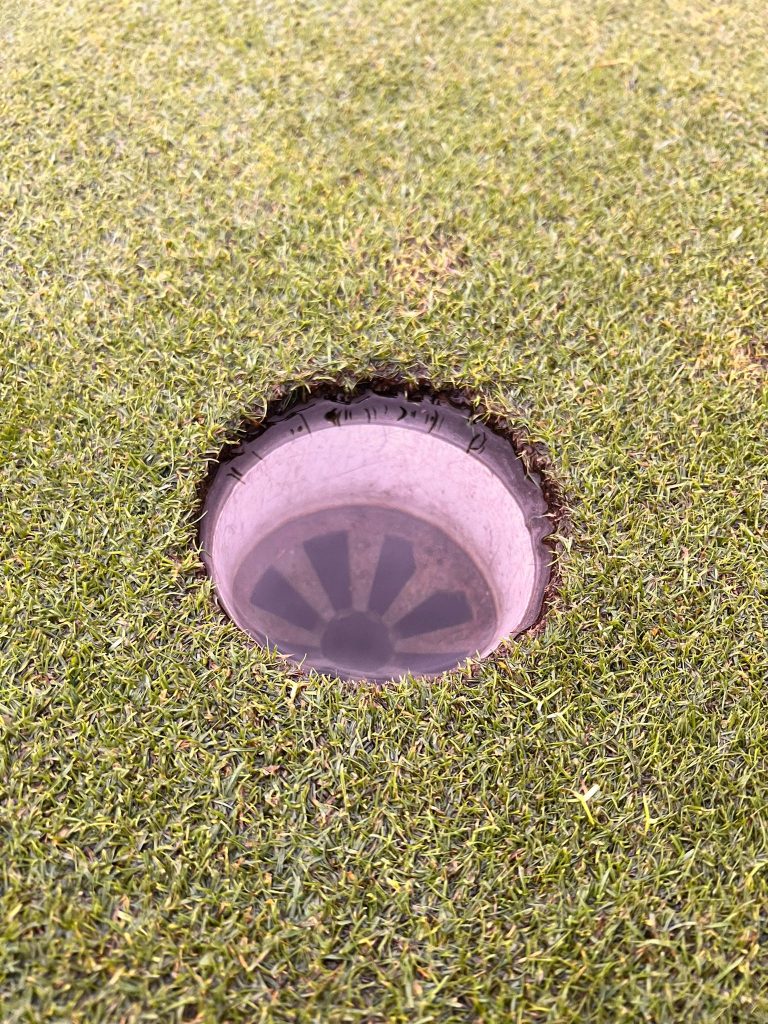 De baan is een beetje nat